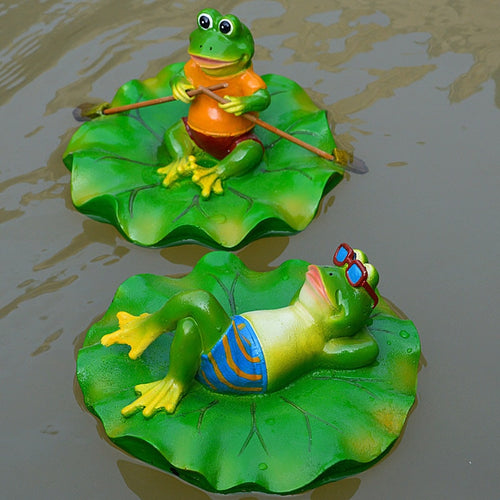 Creative Resin Floating Frogs Statue Outdoor Garden Pond Decorative Cute Frog Sculpture For Home Desk Garden Decor Ornament